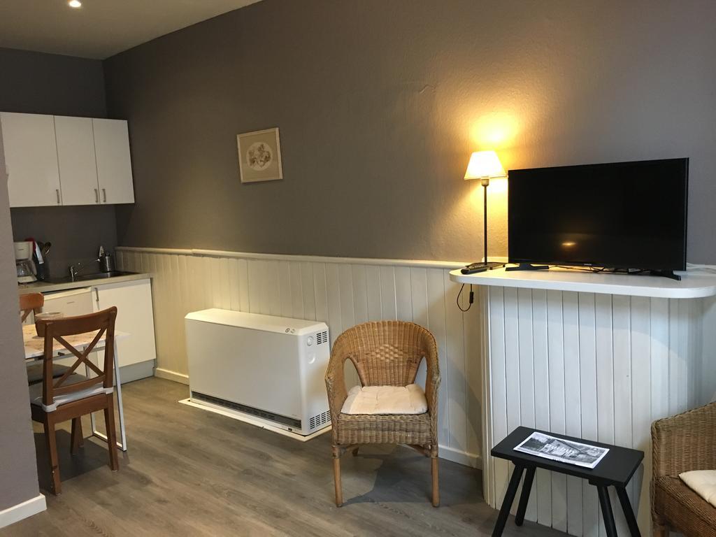 Studio Et Appartement La Tete En L'Air Durbuy Eksteriør billede